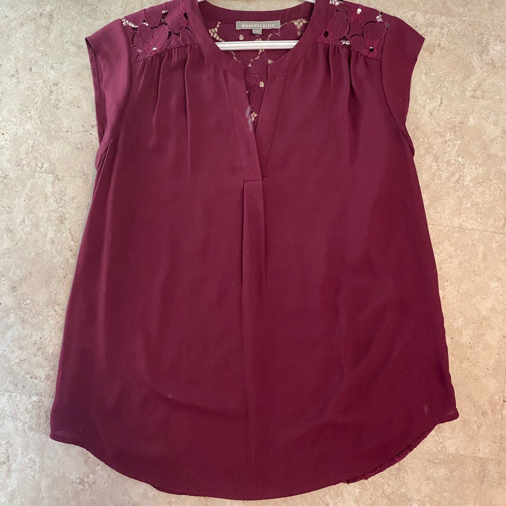 Daniel Rainn purple short sleeved blouse